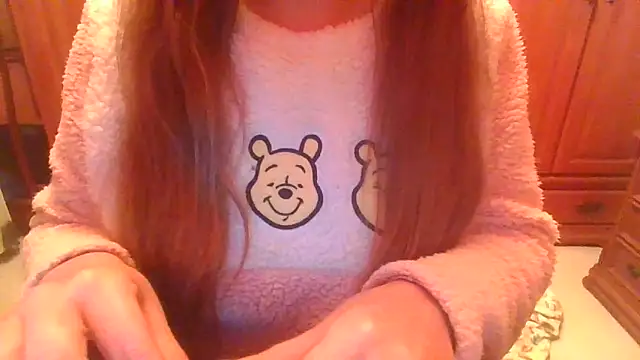 Snapshot of Sexymiss26 chatting on 12/19/24, 04:57 Sexymiss26 online show from 12/19/24, 04:57