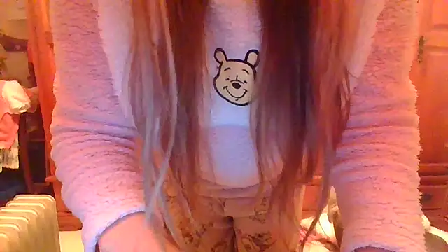 Snapshot of Sexymiss26 chatting on 01/02/25, 08:46 Sexymiss26 online show from 01/02/25, 08:46