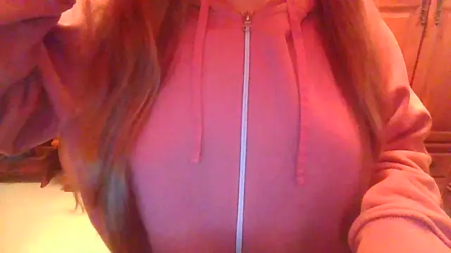 Snapshot of Sexymiss26 chatting on 01/14/25, 07:21 Sexymiss26 online show from 01/14/25, 07:21