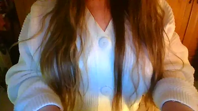 Snapshot of Sexymiss26 chatting on 03/08/25, 07:09 Sexymiss26 online show from 03/08/25, 07:09