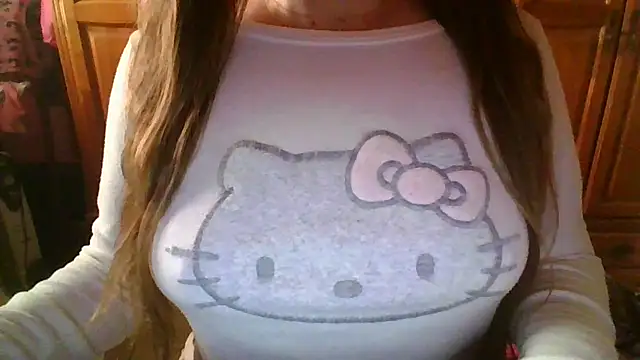 Snapshot of Sexymiss26 chatting on 03/16/25, 10:44 Sexymiss26 online show from 03/16/25, 10:44