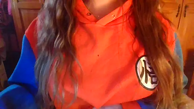 Snapshot of Sexymiss26 chatting on 03/21/25, 05:02 Sexymiss26 online show from 03/21/25, 05:02