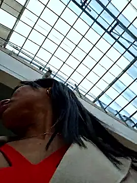 Snapshot of Doll_Loren chatting on 09/10/25, 03:01 Doll Loren online show from 09/10/25, 03:01