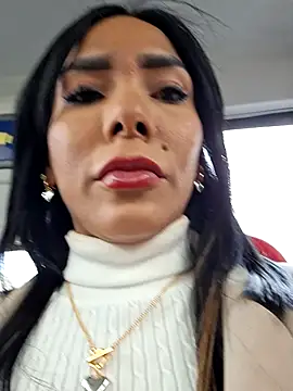 Snapshot of Doll_Loren chatting on 09/11/25, 11:54 Doll Loren online show from 09/11/25, 11:54