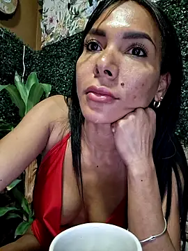 Snapshot of Doll_Loren chatting on 09/27/25, 09:09 Doll Loren online show from 09/27/25, 09:09