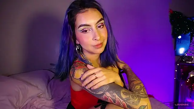 Cinamoonn online show from 12/21/24, 11:34