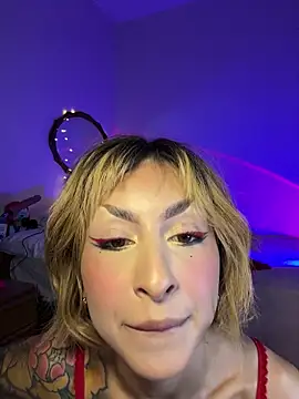 Cinamoonn online show from 11/14/25, 10:40