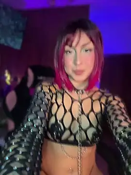 Cinamoonn online show from 04/20/26, 09:27