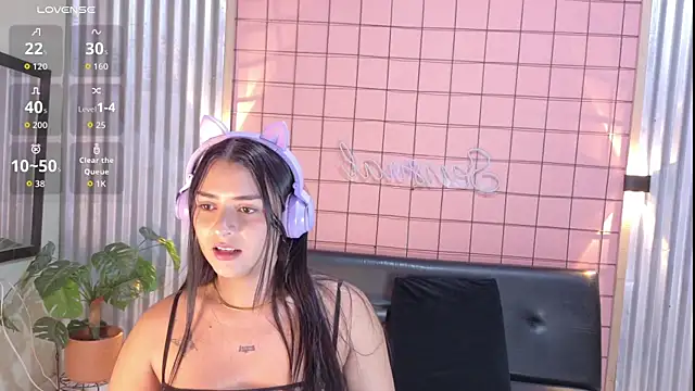 mensia hernandz online show from 12/22/25, 01:30