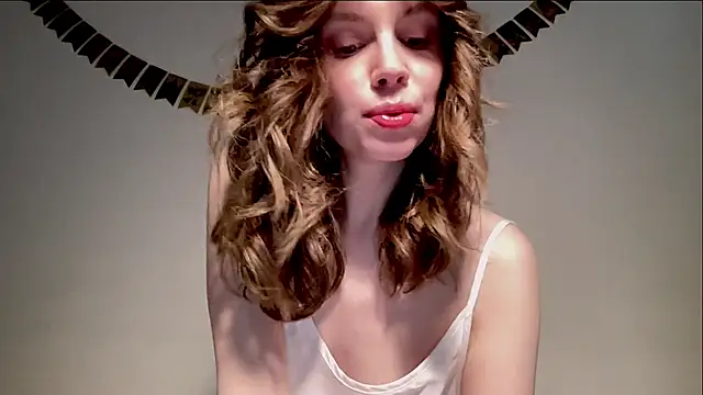 Nikki Mimimi online show from 01/09/25, 10:09