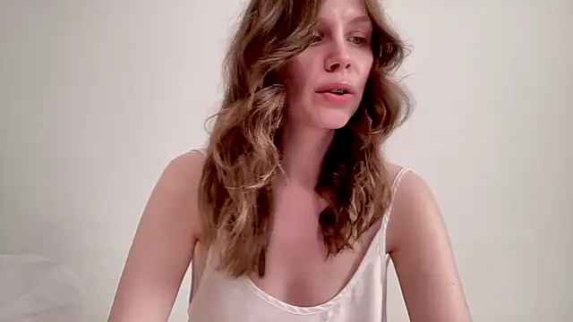 Nikki Mimimi online show from 03/19/25, 01:18