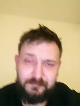 Snapshot of bartek1989209 chatting on 03/02/26, 08:37 bartek1989209 online show from 03/02/26, 08:37