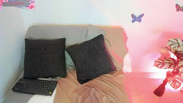 abigail luna online show from 01/08/25, 01:53