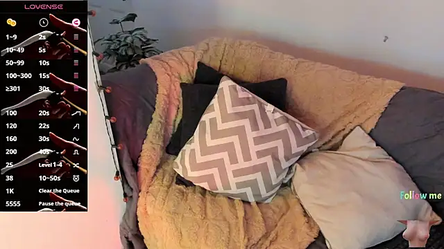 abigail luna online show from 11/14/25, 04:44