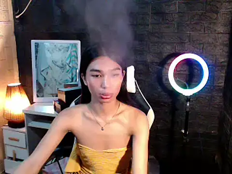 Snapshot of ToKeNa chatting on 03/16/25, 06:44 ToKeNa online show from 03/16/25, 06:44