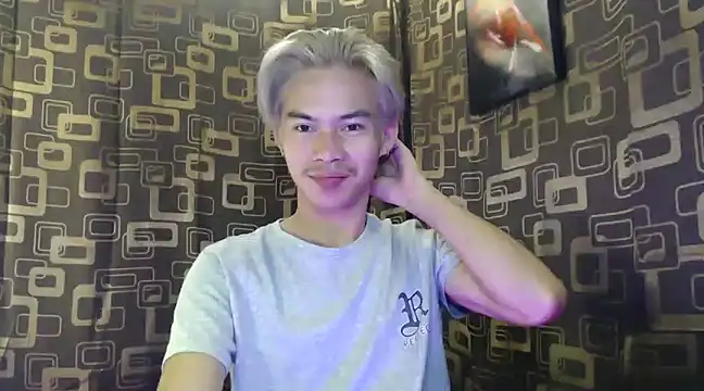 Snapshot of asianpatt69 chatting on 01/04/25, 08:16 asianpatt69 online show from 01/04/25, 08:16