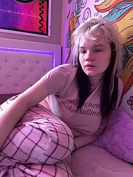 Cutiepiespanks online show from 04/12/26, 08:36