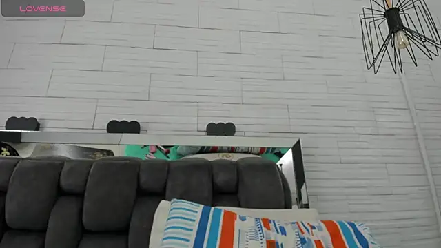 allice green online show from 04/24/26, 01:19