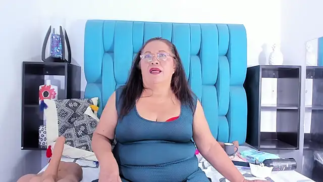 Keira Lennox online show from 03/08/25, 03:13