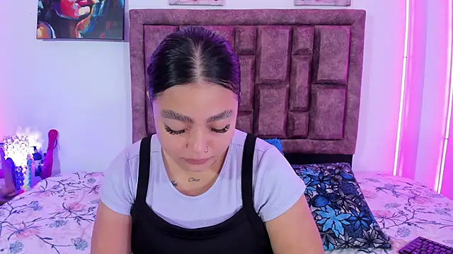 NaughtyAnaa online show from 10/17/25, 03:36