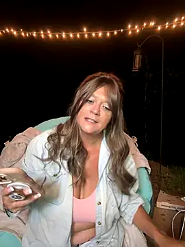 cowgirlc online show from 09/25/25, 01:53