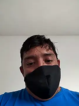 Snapshot of sagrado_1989 chatting on 01/27/25, 10:27 sagrado 1989 online show from 01/27/25, 10:27