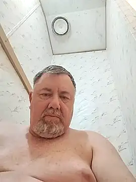 lawndad79 online show from 01/10/26, 01:40