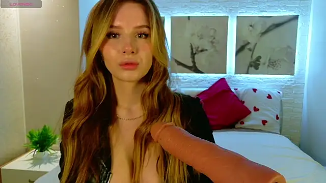 Betty June online show from 02/26/26, 08:41