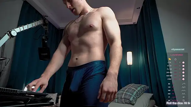 VIktorSecret online show from 03/14/26, 05:02