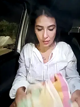 Snapshot of Cataleya80 chatting on 10/02/25, 09:44 Cataleya80 online show from 10/02/25, 09:44