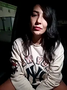 Snapshot of Cataleya80 chatting on 10/28/25, 09:50 Cataleya80 online show from 10/28/25, 09:50