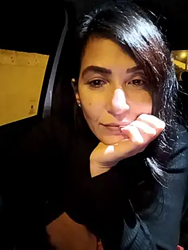 Snapshot of Cataleya80 chatting on 11/15/25, 12:08 Cataleya80 online show from 11/15/25, 12:08