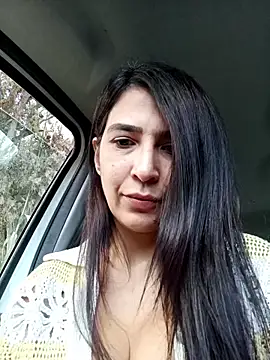 Snapshot of Cataleya80 chatting on 11/17/25, 11:27 Cataleya80 online show from 11/17/25, 11:27