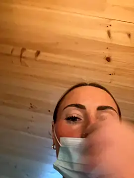 EmaSalis online show from 09/24/25, 09:12