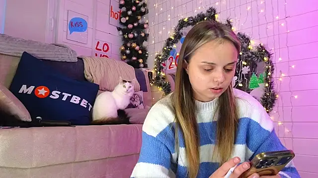 Snapshot of Misss_Vikk chatting on 12/31/24, 12:04 Misss Vikk online show from 12/31/24, 12:04