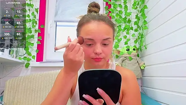 Snapshot of Misss_Vikk chatting on 09/26/25, 06:39 Misss Vikk online show from 09/26/25, 06:39