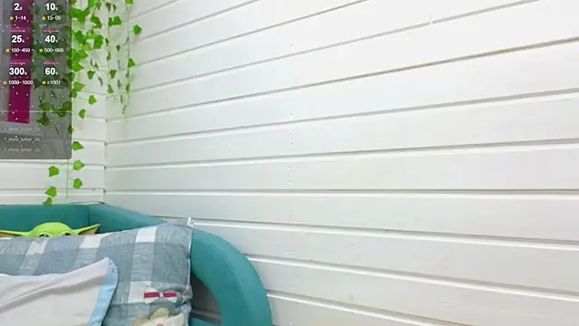 Snapshot of Misss_Vikk chatting on 10/06/25, 11:29 Misss Vikk online show from 10/06/25, 11:29