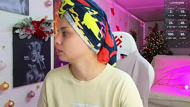 Misss Vikk online show from 12/19/25, 01:07