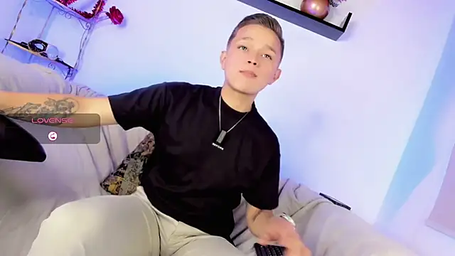 Snapshot of Tim_wolf chatting on 02/18/26, 10:06 Tim wolf online show from 02/18/26, 10:06