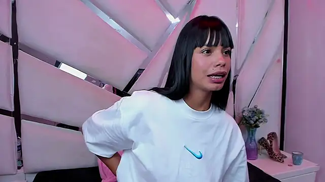 kylie seex online show from 06/19/26, 02:49