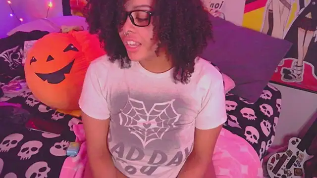 Snapshot of N1NT3NDH03 chatting on 01/16/25, 07:28 N1NT3NDH03 online show from 01/16/25, 07:28