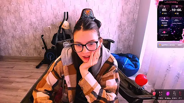 MollyLollipop online show from 02/21/25, 05:35