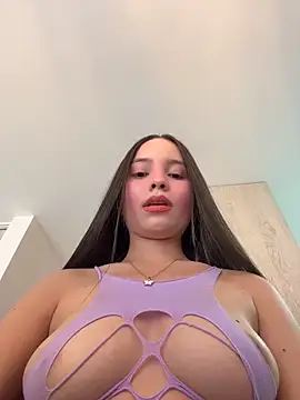 MiaJacksonn online show from 04/24/26, 05:48