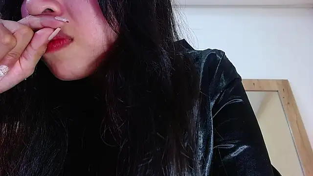 Snapshot of Sweet_baby_hellen chatting on 12/07/24, 06:54 Sweet baby hellen online show from 12/07/24, 06:54