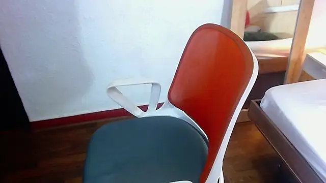 Snapshot of Sweet_baby_hellen chatting on 12/11/24, 03:56 Sweet baby hellen online show from 12/11/24, 03:56