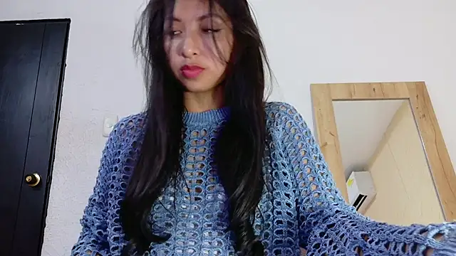 Snapshot of Sweet_baby_hellen chatting on 02/05/25, 03:34 Sweet baby hellen online show from 02/05/25, 03:34