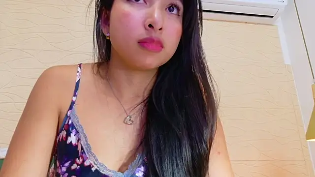 Snapshot of Sweet_baby_hellen chatting on 02/26/25, 10:04 Sweet baby hellen online show from 02/26/25, 10:04