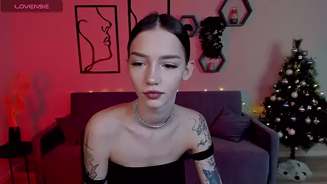 SophieCatty online show from 12/31/24, 01:26