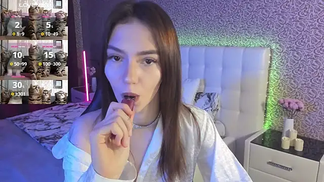 SophieCatty online show from 02/08/25, 06:33