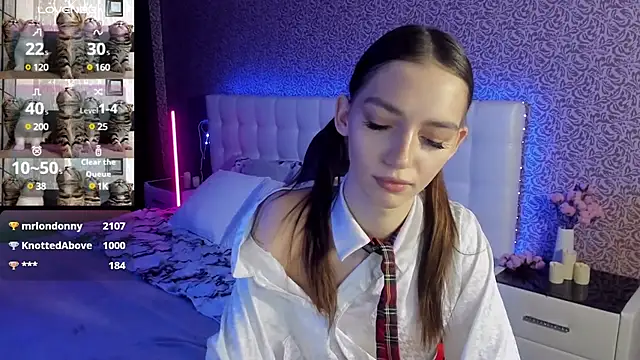 SophieCatty online show from 02/23/25, 07:11